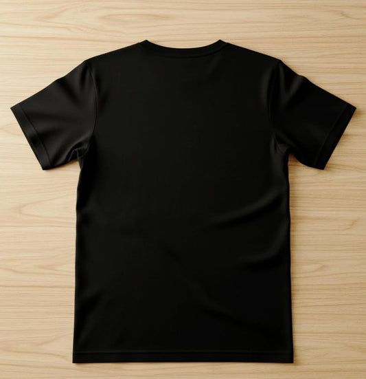Black district logo T-shirt